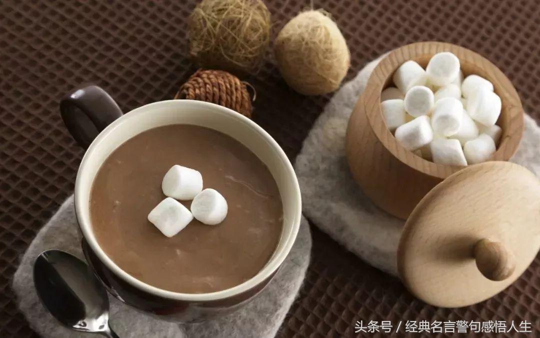 过好自己没必要讨好任何人的句子,不讨好任何人既不需要也没必要