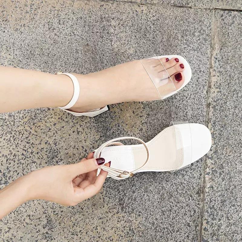 时尚高跟凉鞋舒适百搭更显女人味,夏季凉鞋高跟露脚