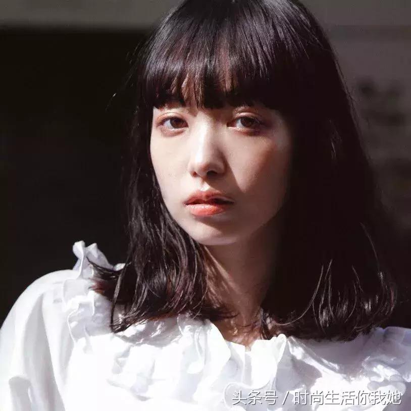 145-150矮个子连衣裙初秋,小个子初秋这样搭配才最合适