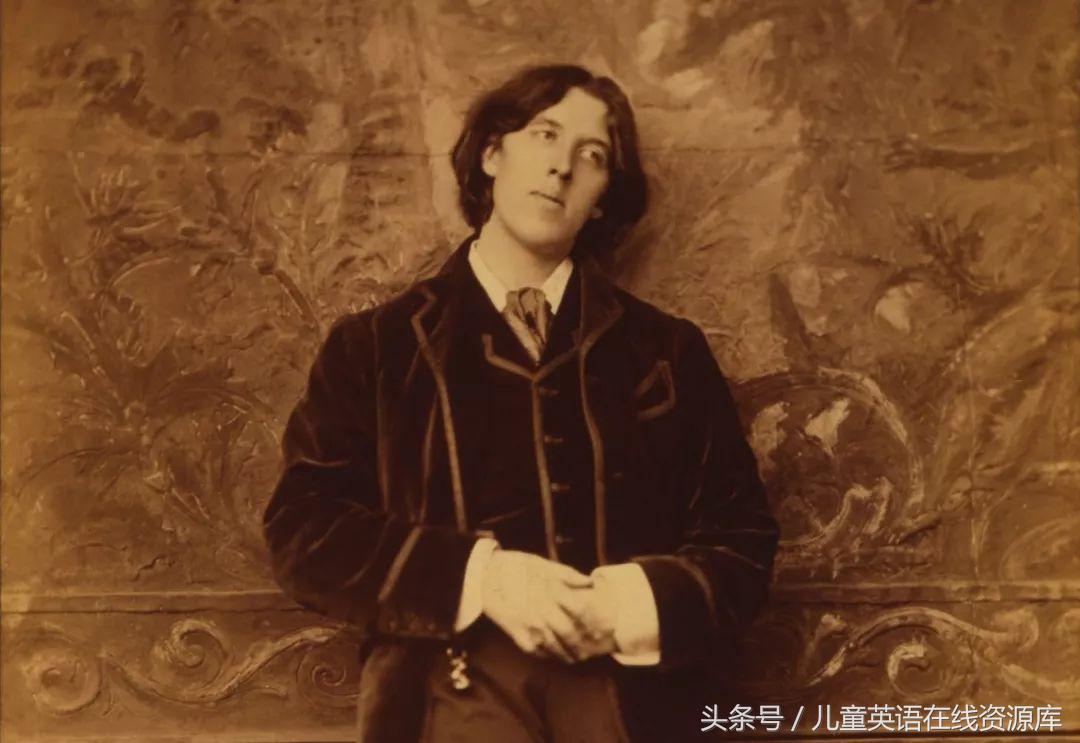 王尔德毒舌语录英文,王尔德经典句子英文