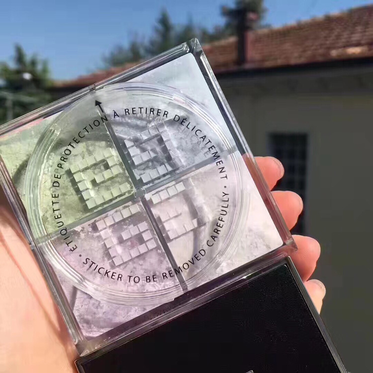 这款“不务正业”散粉，头发、脸上都能用！控油效果100分