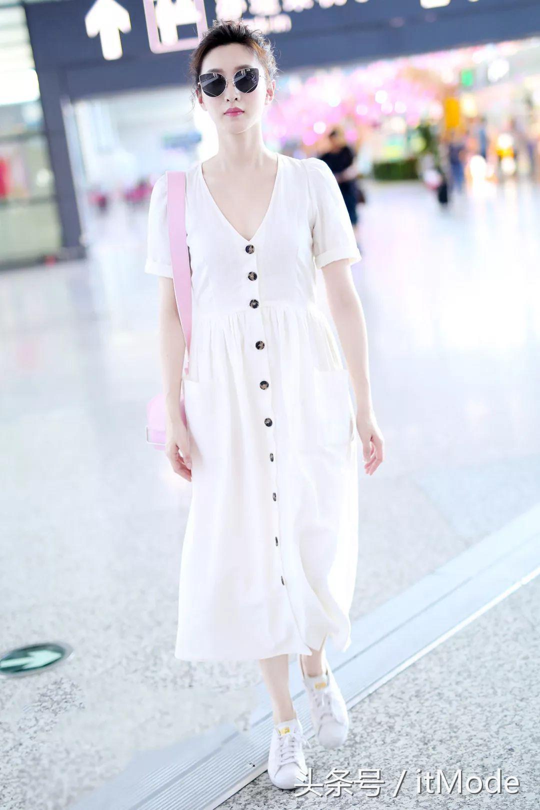 zara穿搭2021早秋黑裙,zara的新品太好看了吧