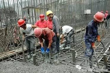 混凝土浇筑方案预留施工缝,混凝土浇筑墙体方案