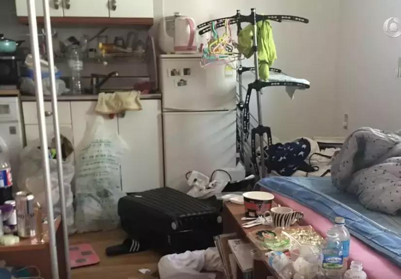 华人留学生欠租跑路房东进门崩溃,留学生欠房租