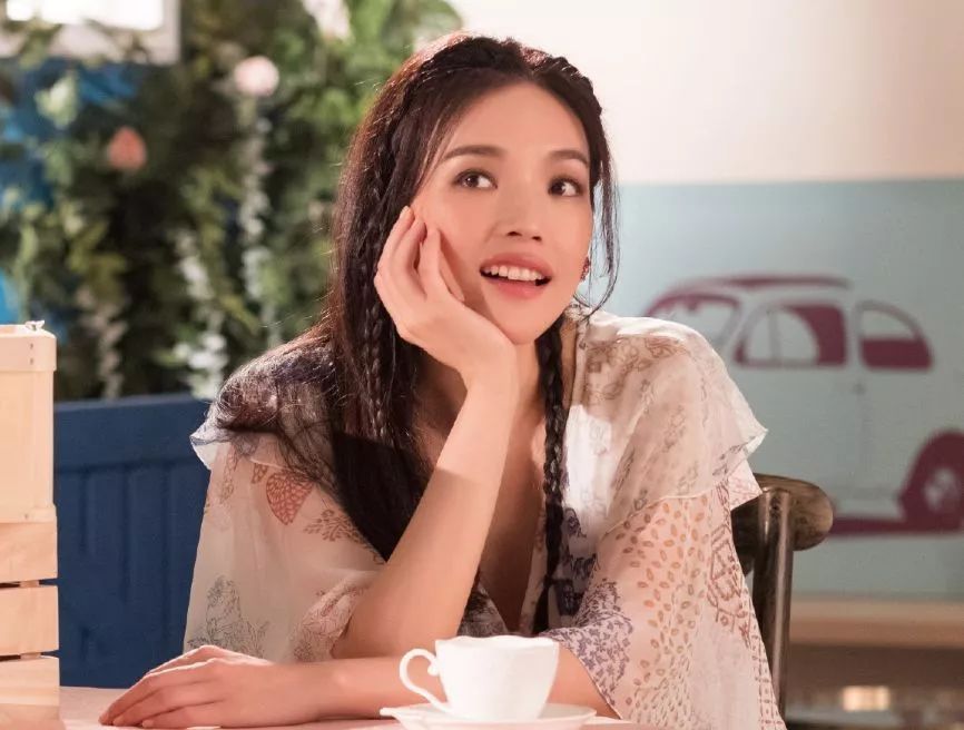 方脸明星舒淇眼线,舒淇蓝色眼妆