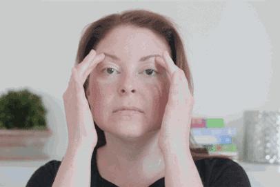 出现第一条鱼尾纹该怎么预防,鱼尾纹是怎么来的