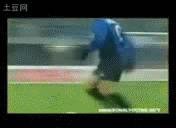 看清楚大罗生涯遭遇的恶劣犯规,罗纳尔多在意甲遭遇的恶意犯规