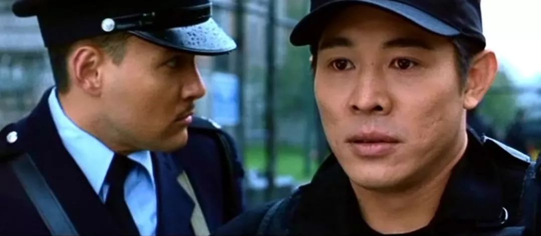 李连杰在好莱坞第一次做男主角，用中国功夫打美式橄榄球