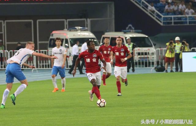 迷茫巴索戈成为建业进攻沼泽地，球迷出一招可秒破心魔！（修改）