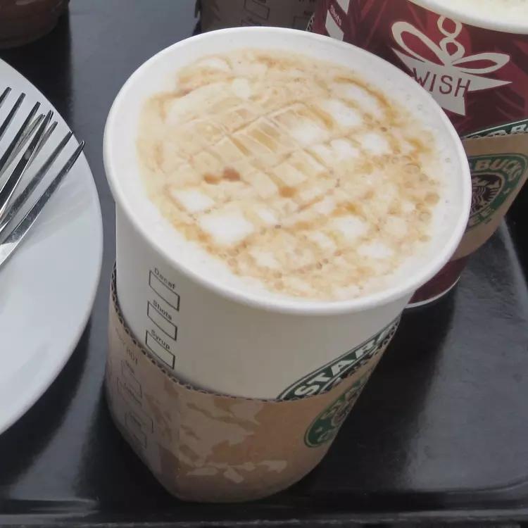 星巴克冬季礼盒咖啡含糖吗,星巴克红茶拿铁红茶粉含糖吗