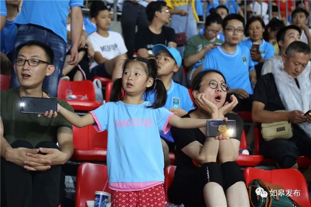 林莉、陈玘、陈若琳……都来了！刚刚，如皋奥体中心嗨翻天！