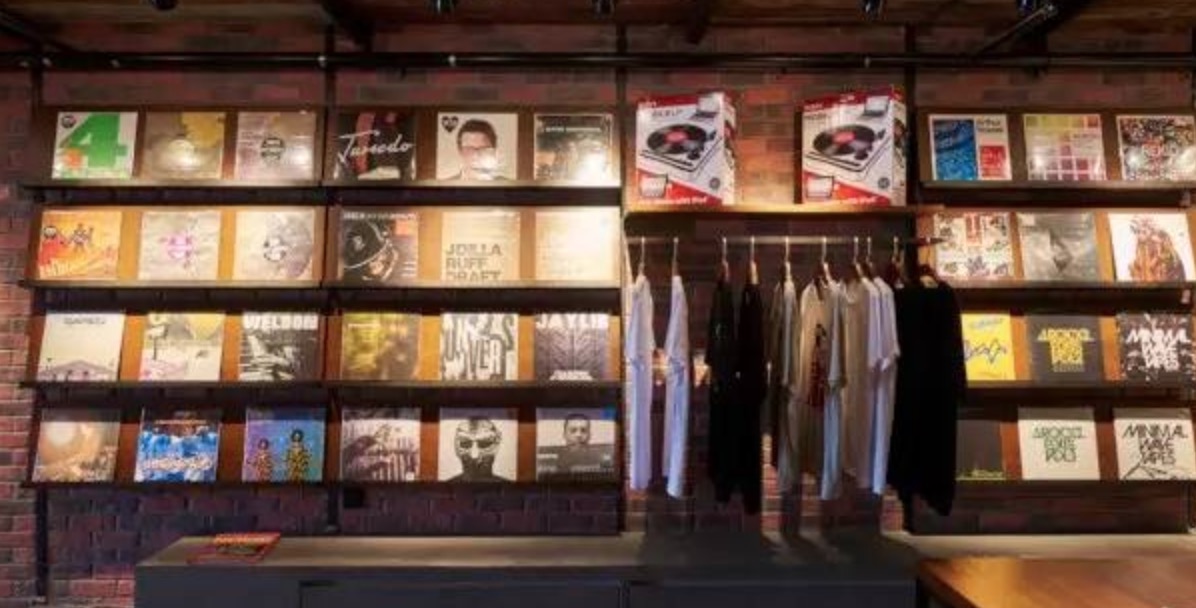 上海那些悄悄复苏的黑胶店们，重启数字音乐的时代