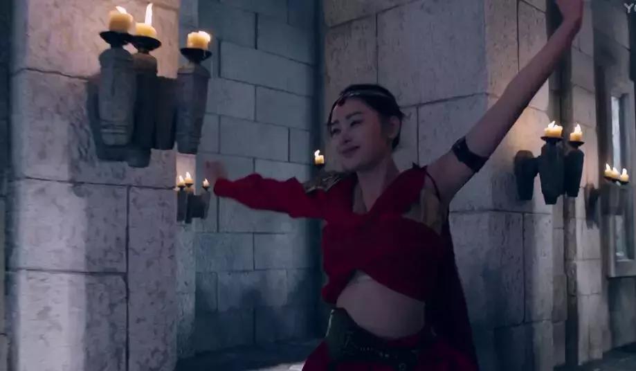 张天爱吐槽杨洋,张天爱采访杨洋演技