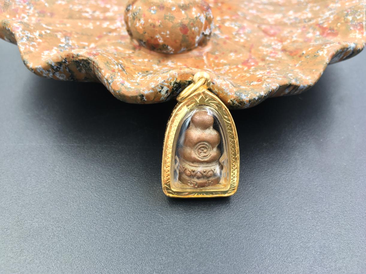 龙婆卡贤2538掩面佛