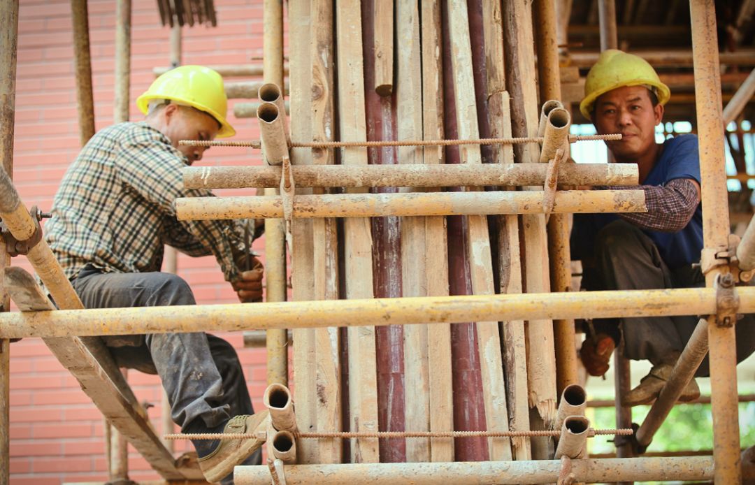 诗和远方还有田野和家乡,诗和远方也有人间日常