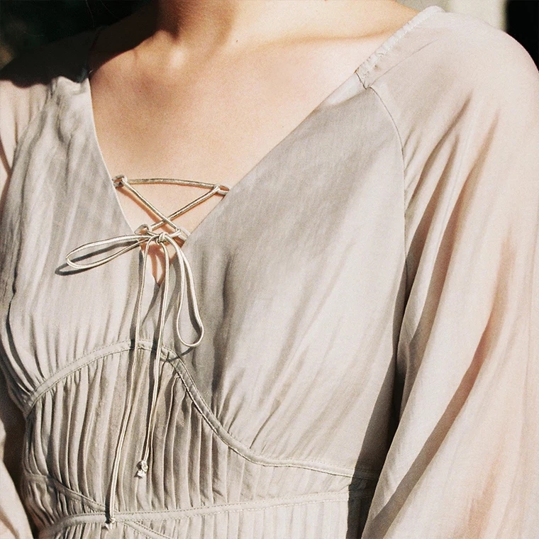 鎶硅尪鑼跺コ,鎶硅尪濂冲鏈嶉グ