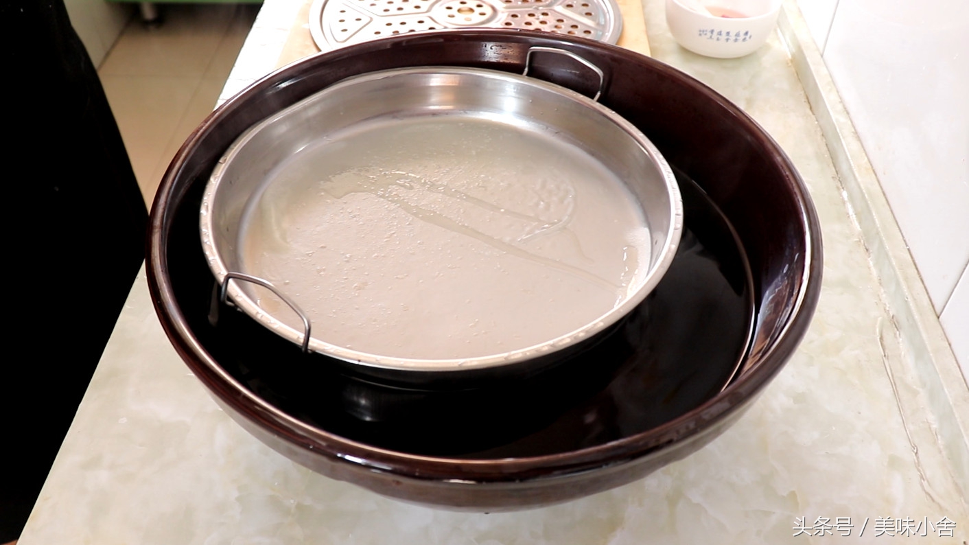 自制凉皮怎么不开裂又筋道,教你如何做家常凉皮