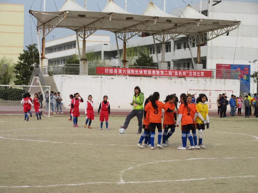 不骗你，我的足球是数学老师教的！