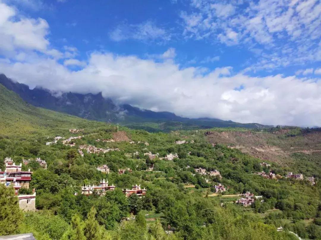 秒杀若尔盖！川西有个官方认定的最美草原，景美人少不收门票！