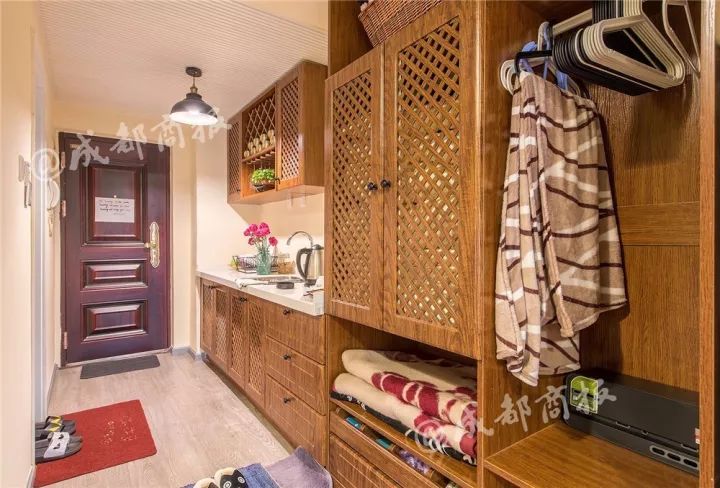 成都嗨吧哪里最好玩,成都住宿哪里便宜又方便民宿