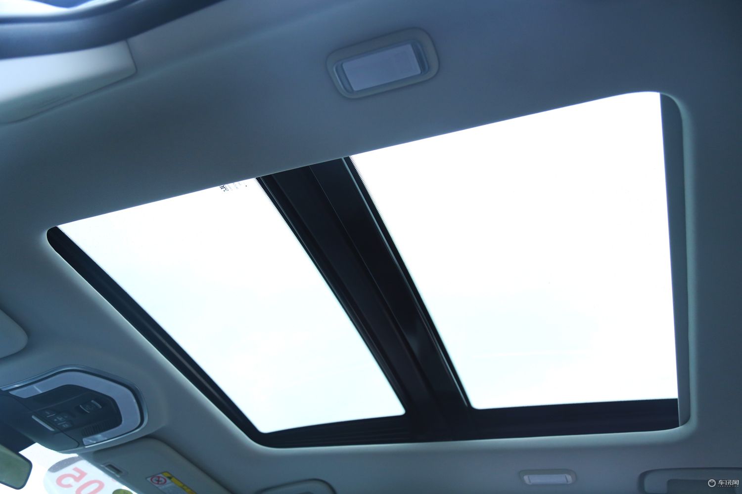 斯威g012021款试驾视频,斯威g01试驾小视频