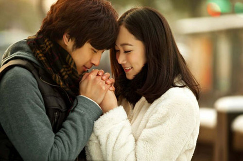 爱一个人最好方式是什么,爱一个人最好的方式是什么歌