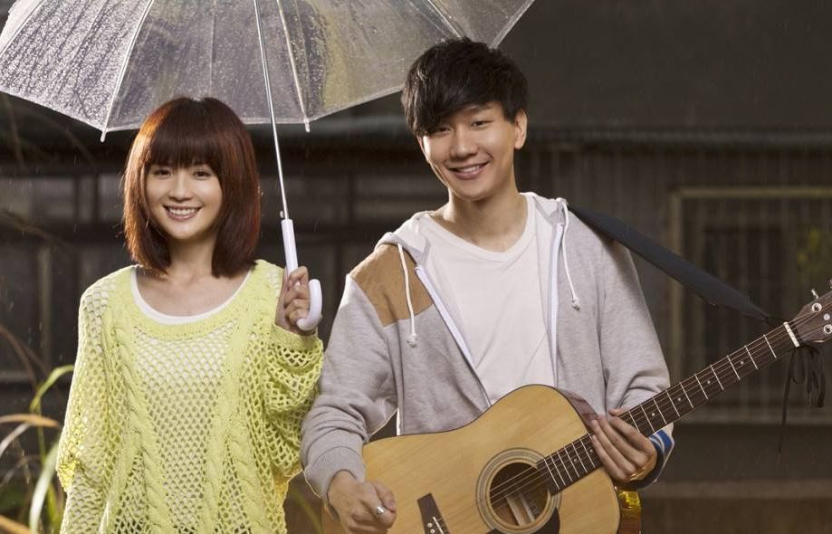 张国荣梅艳芳cp,张国荣和梅艳芳同一年走的吗