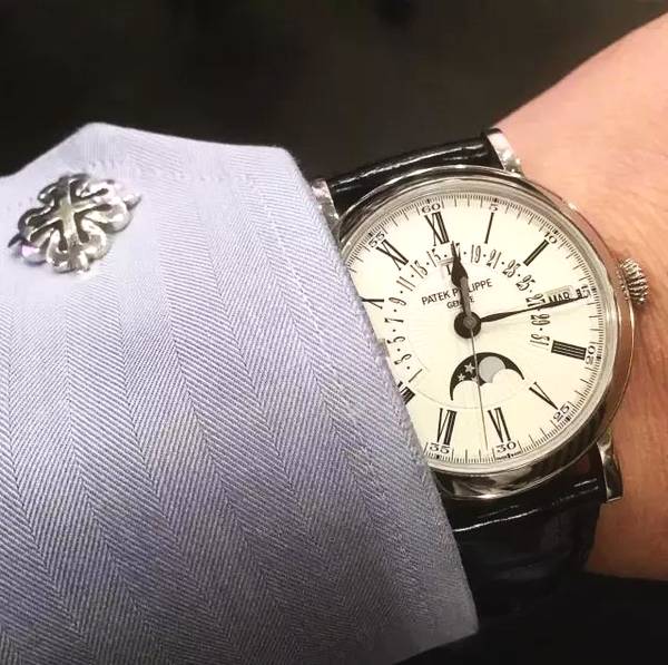 高仿表和真表差距大吗,为什么高仿工厂那么多