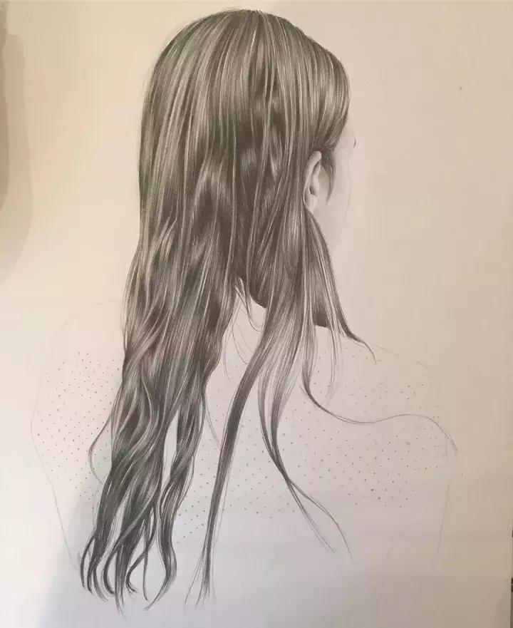 柔顺的长发很容易引人遐想，一起来看看画师笔下的头发如何表现