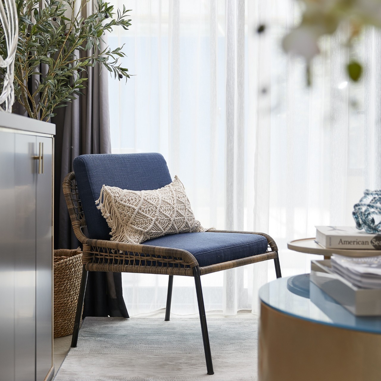 重庆金隅南山郡244㎡四室，35万轻奢装修，50㎡休闲室惬意荡秋千