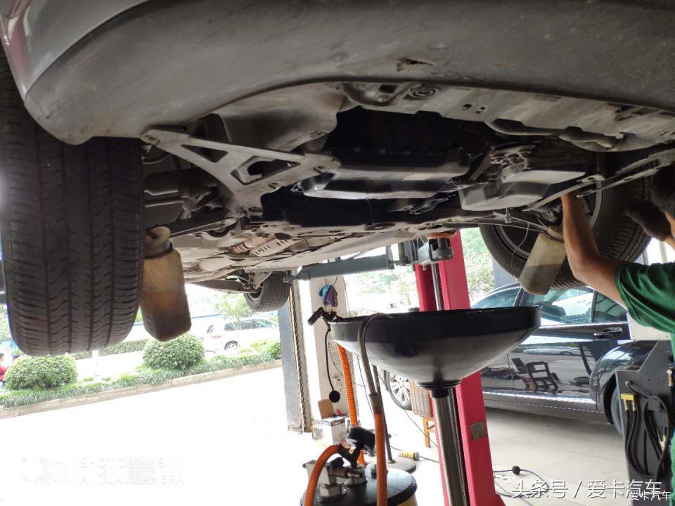 翻新09款途安视频,06款途安老车翻新案例