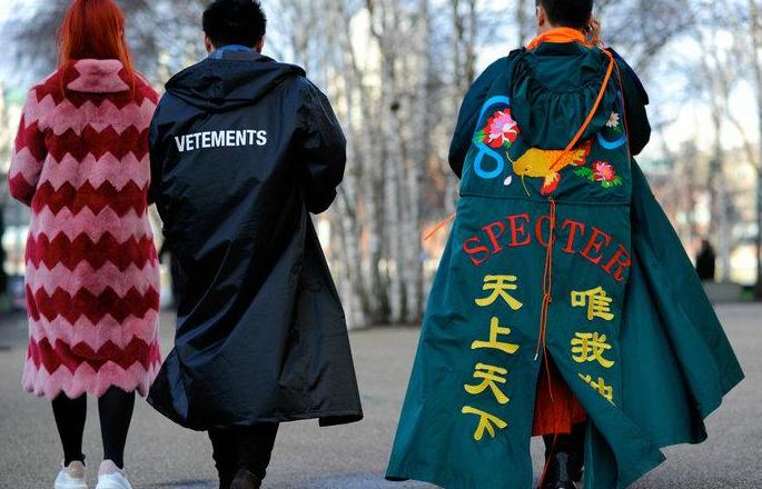 coach属于几线奢侈品,coach和哪些牌子差不多