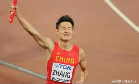 张培萌和女友,张培萌赛场拥抱妻子