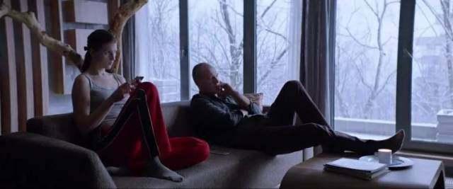 一部俄罗斯电影《无爱可诉》，妈妈，你花2块钱买一个避孕套吧！