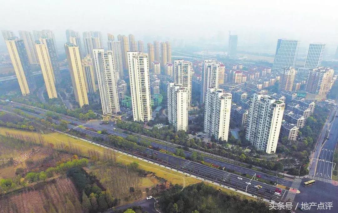 冠城大通蓝郡一期二手房,冠城大通蓝郡开盘时价格