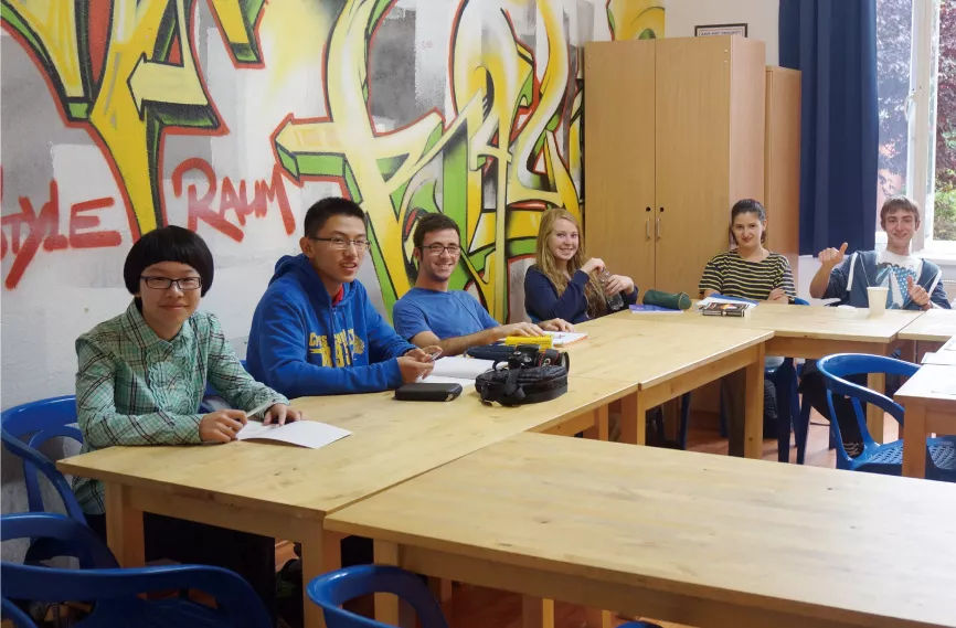 新东方研学夏令营旅行体验,新东方研学营英国回放