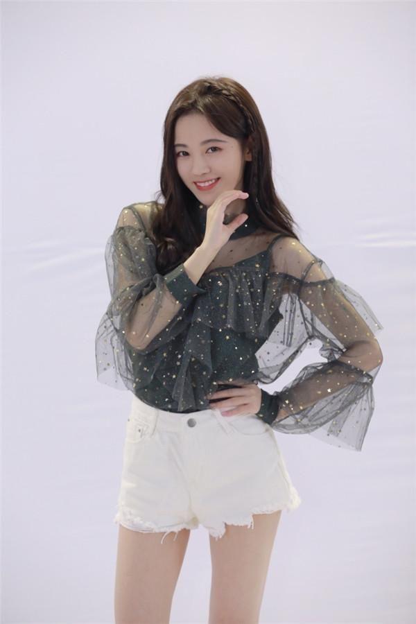 张韶涵邓紫棋谁的歌声好听,邓紫棋vs张韶涵翻唱大比拼