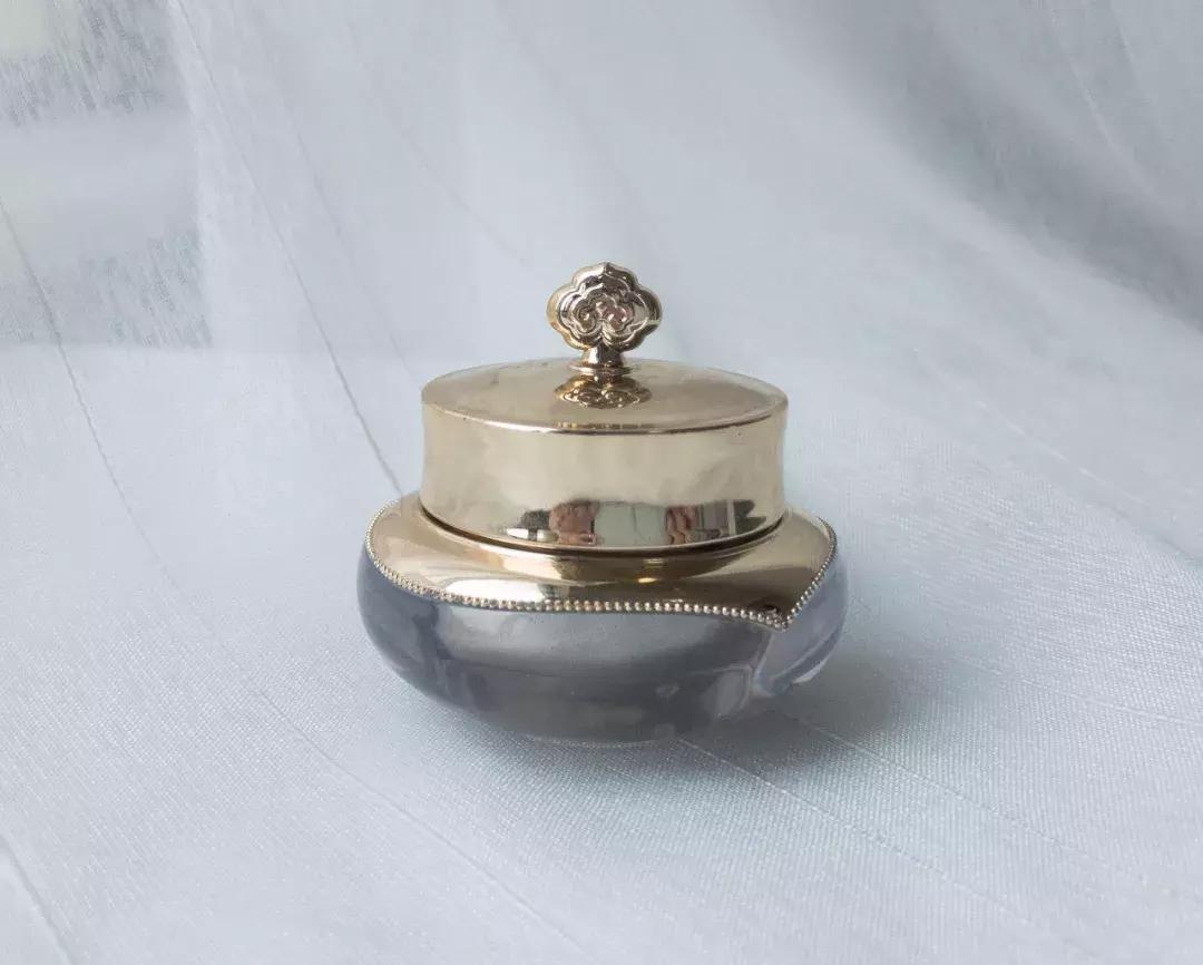 眼纹小熨斗国货眼霜,十大公认的便宜又好用的眼霜