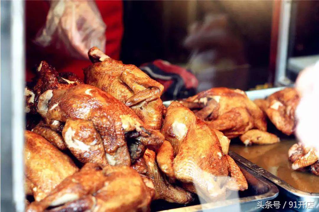 兔头一年卖100万只兔,一天卖200只的兔子