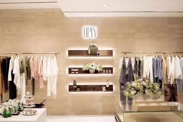 招了这些女装的mall，简直可以“躺赢”！