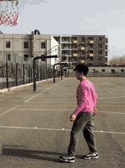 如何防止投三分时辅助手发力,如何避免投篮左手发力