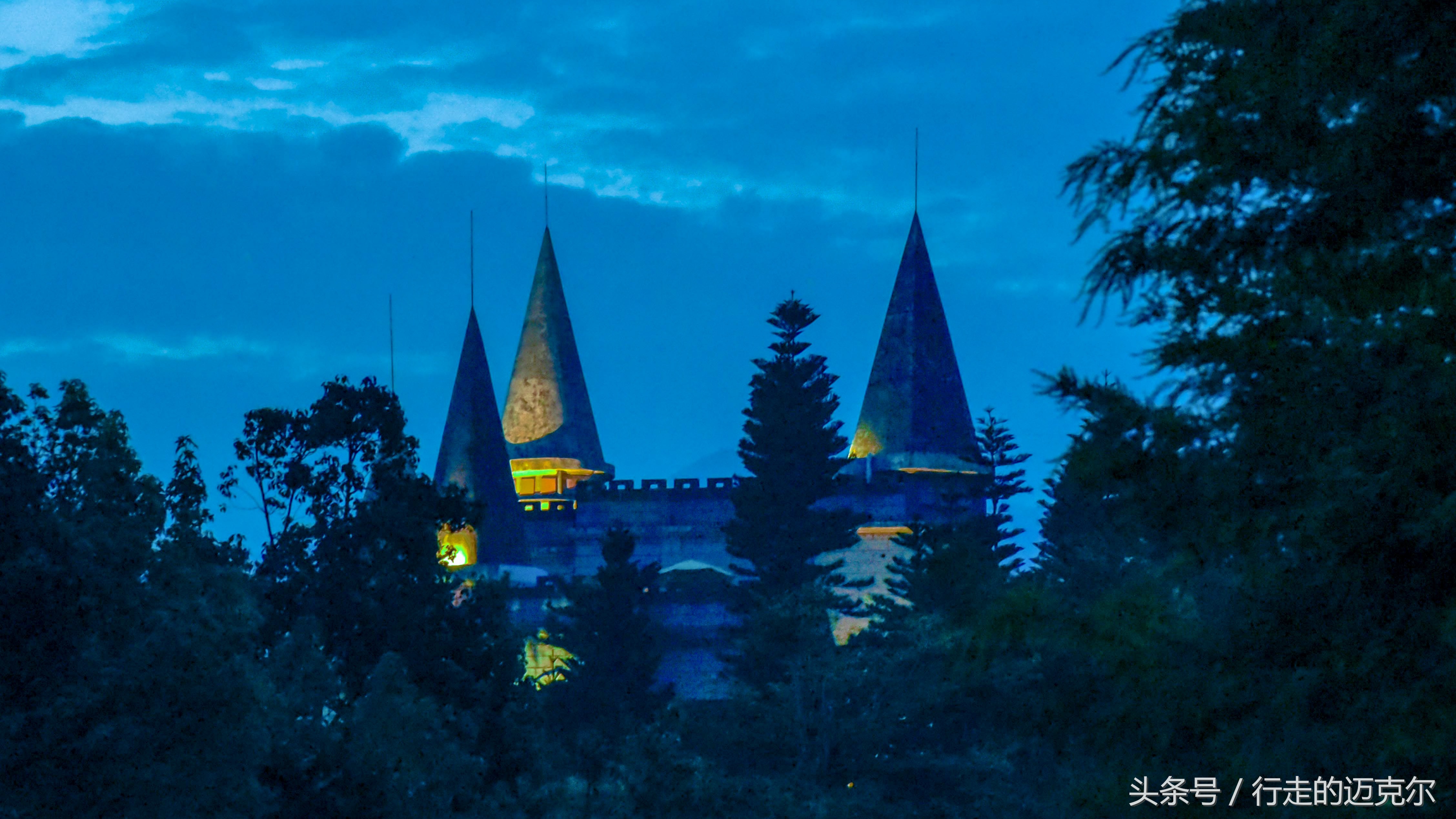 半月山温泉度假酒店温泉,半月山温泉酒店