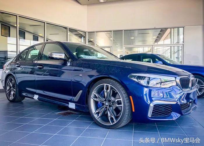 等待三个月后提车,2021款宝马m550i深度测评