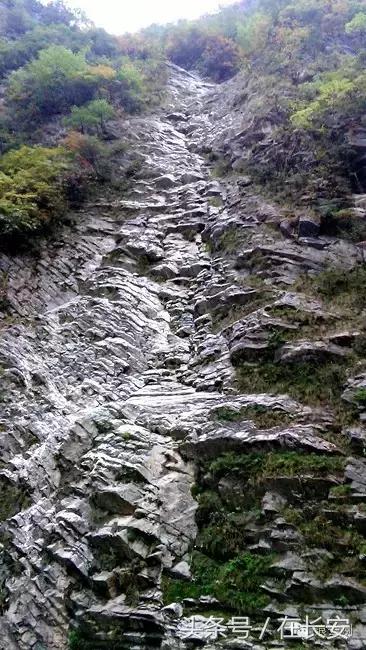秦岭深处藏大瀑布,隐藏在太行深山里的神秘石头古寨