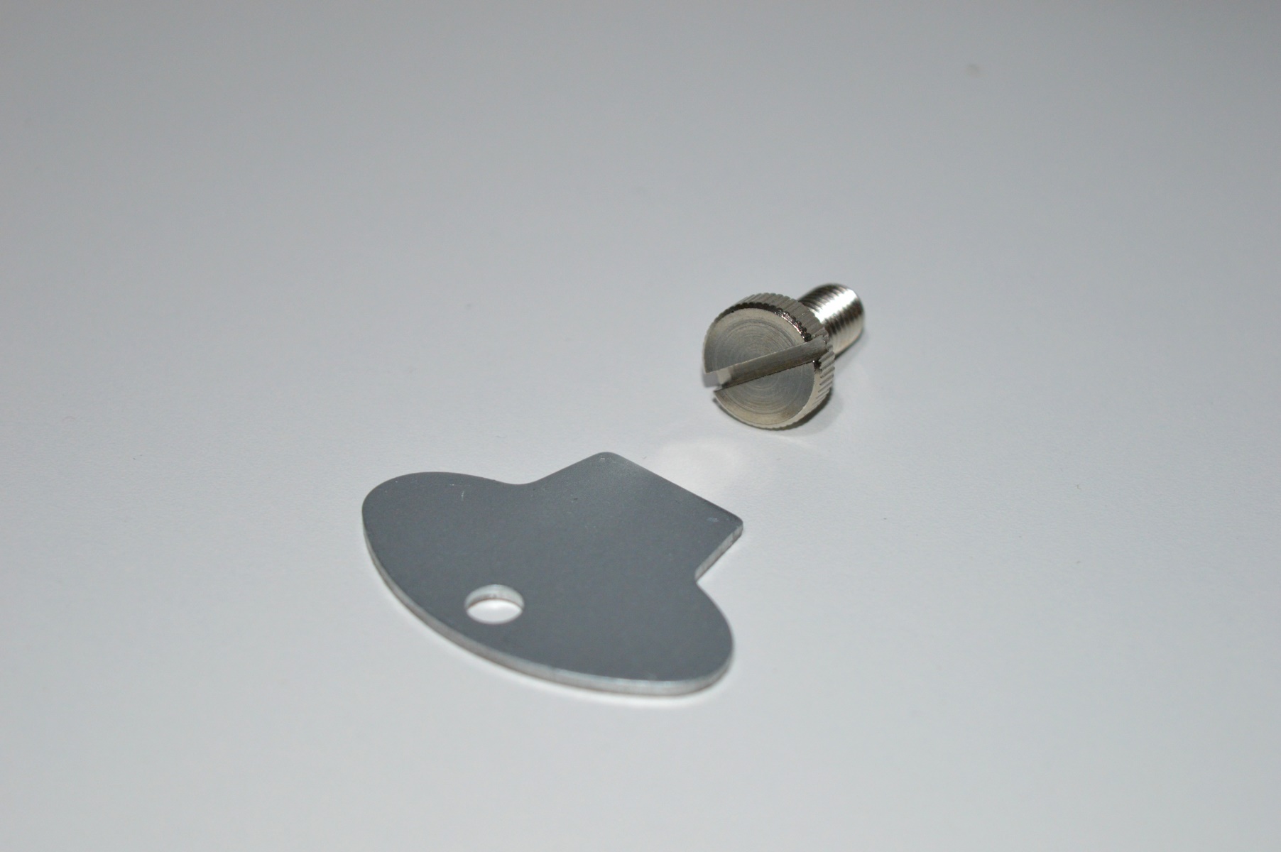 孩视宝柔和自然光护眼台灯,护眼儿童台灯图片大全