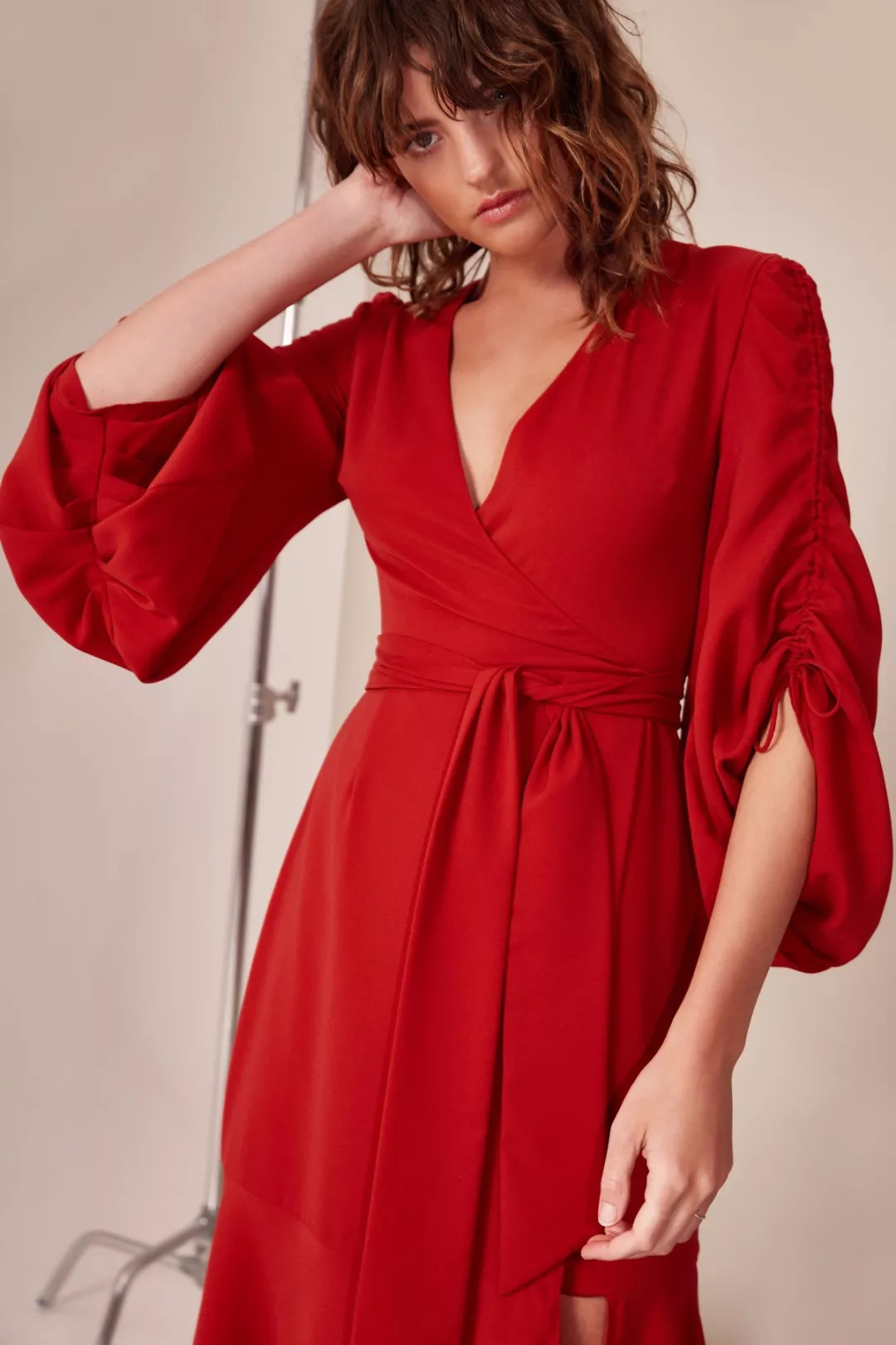 网红卖衣服有什么套路,网红店里的衣服怎么卖的