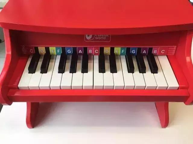 给孩子普及钢琴的魅力,儿童启蒙小钢琴推荐