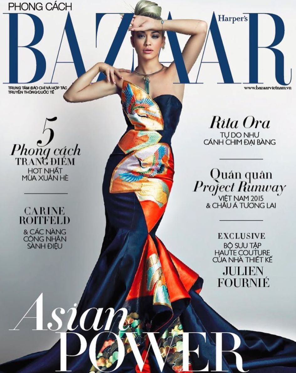 崇尚自由的RitaOra,百变穿衣打破界限