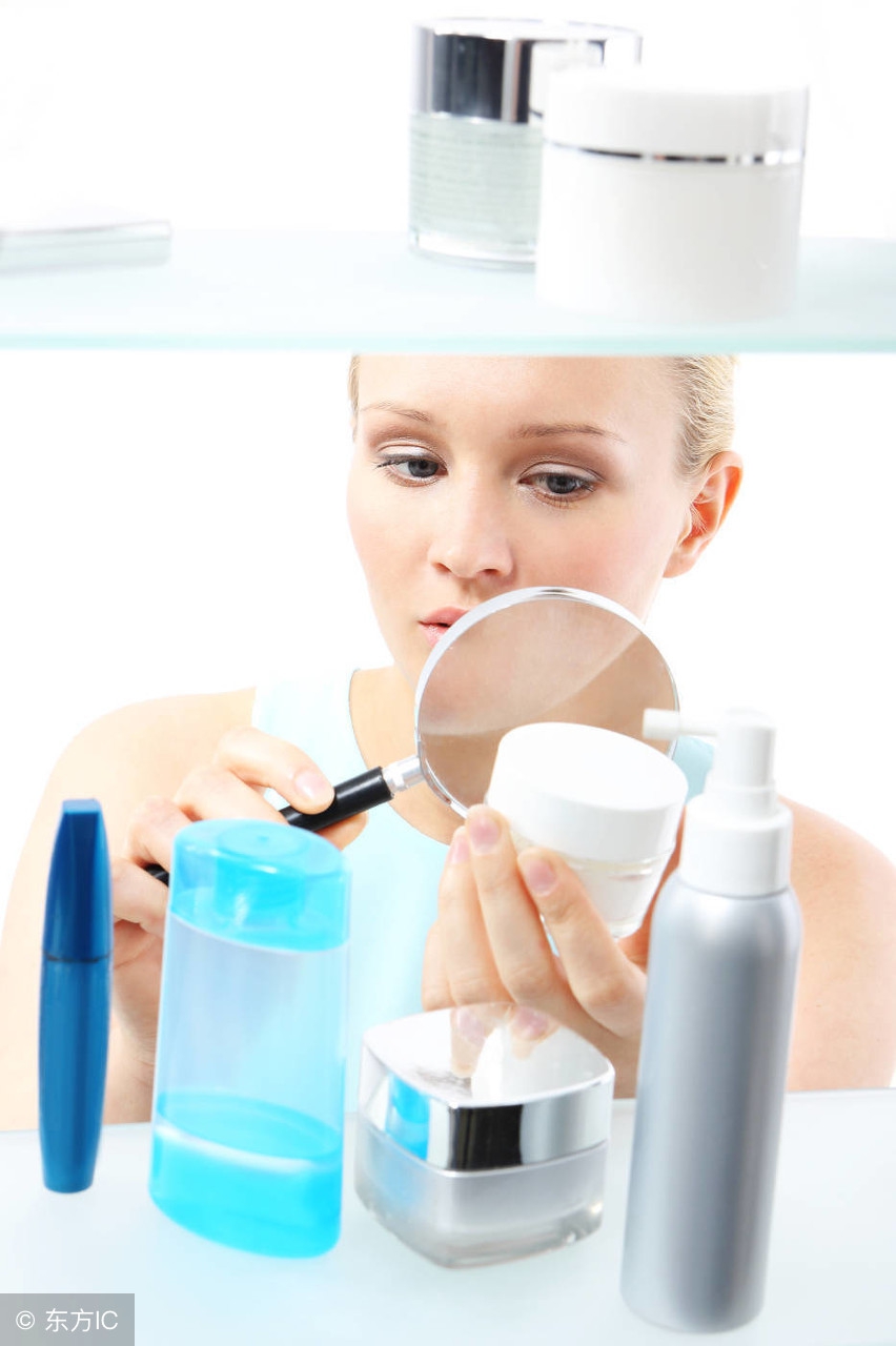 去除眼部细纹还你年轻,赶走皱纹最好的方法