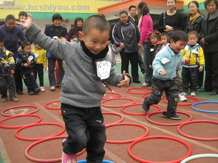 幼儿区域游戏活动观察记录表大班,幼儿园大班超市区域游戏步骤